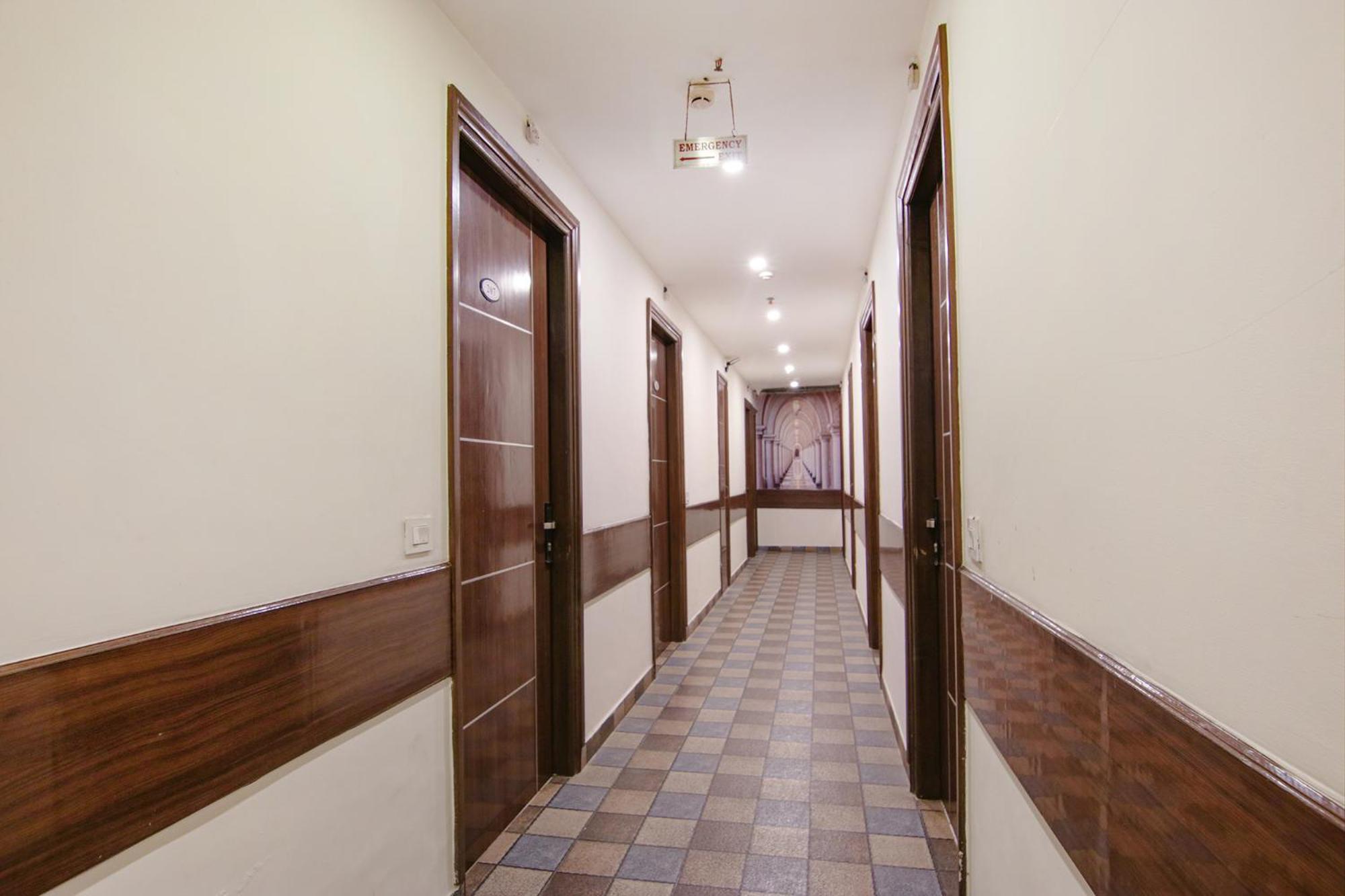 Fabhotel Lime Wood Mohali エクステリア 写真