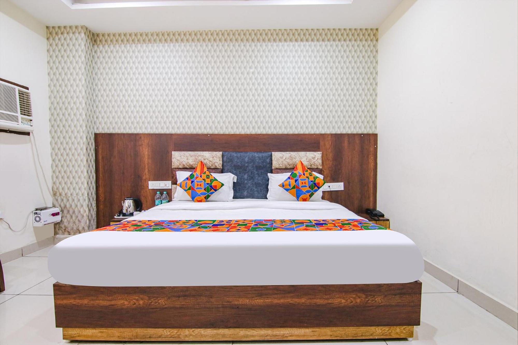 Fabhotel Lime Wood Mohali エクステリア 写真