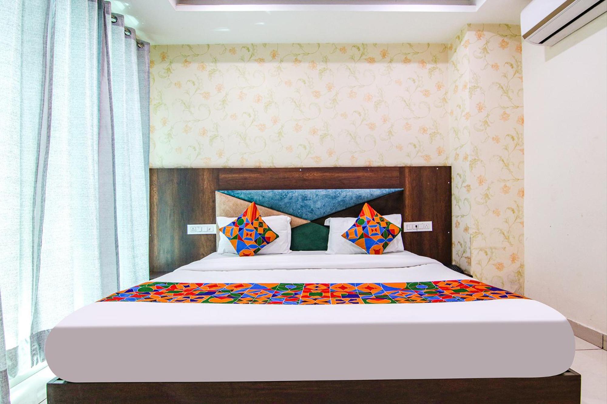 Fabhotel Lime Wood Mohali エクステリア 写真